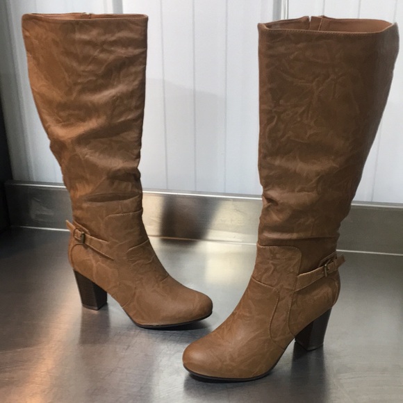 Journee Collection Shoes - New WB Woman’s Journee Collection Brown Knee-High Women's Boots